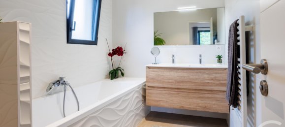 10 bedrooms Villa in Lecci, France No. 90521 32