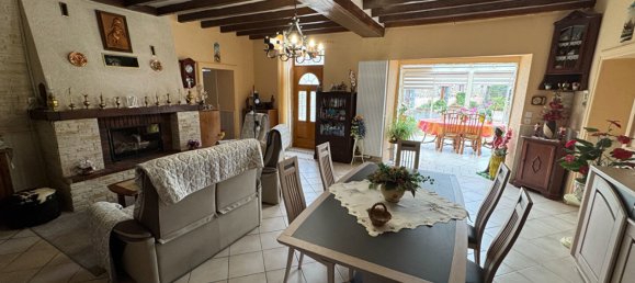 3 bedrooms House in Cosmes, France No. 98447 8