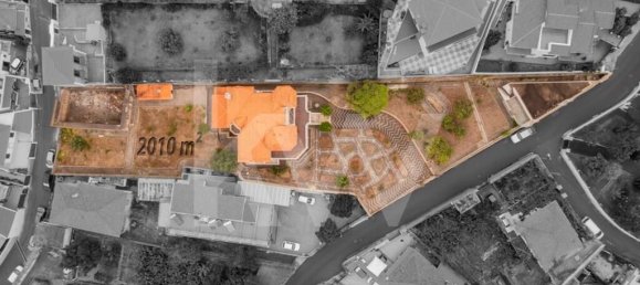 9 bedrooms Castles in Funchal, Portugal No. 146511 3