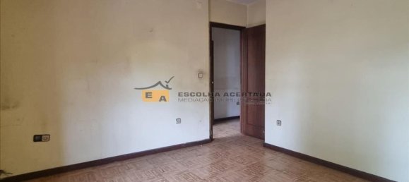 3 bedrooms House in Valbom, Portugal No. 23642 4