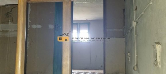 3 bedrooms House in Valbom, Portugal No. 23642 23