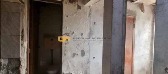 3 bedrooms House in Valbom, Portugal No. 23642 13