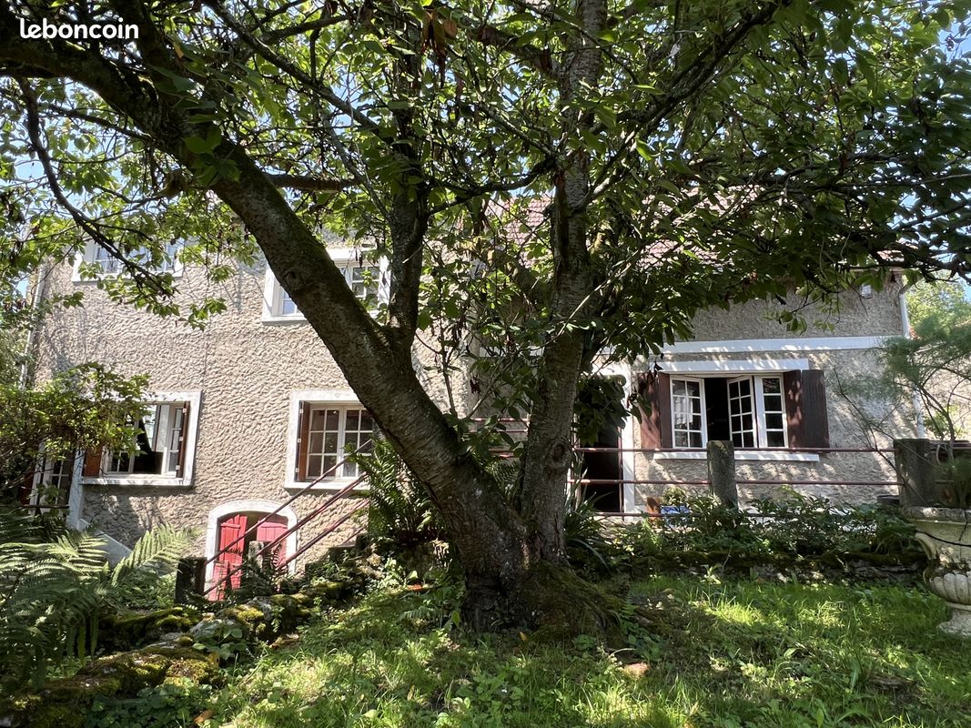 Casa de 3 dormitorios en Oise, France No. 332868