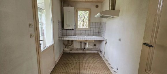 2 bedrooms House in Pineuilh, France No. 340272 8