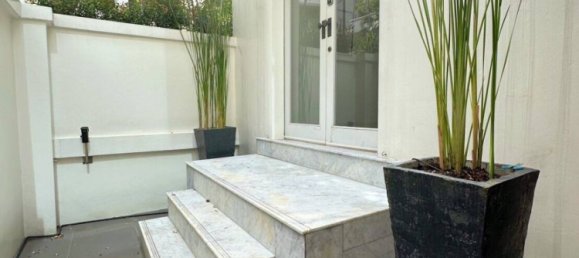 3 bedrooms Bungalow in Bangkok, Thailand No. 14817 4