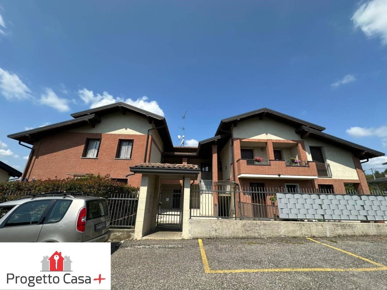 Ático de 2 dormitorios en Sumirago, Italy No. 299769