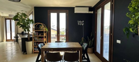 Ático de 2 dormitorios en Sumirago, Italy No. 299769 11