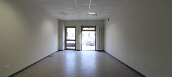 Здание 200м² в Бальдиссеро д’Альба, Италия № 177716 4