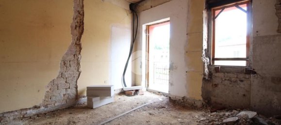 Здание 200м² в Бальдиссеро д’Альба, Италия № 177716 22