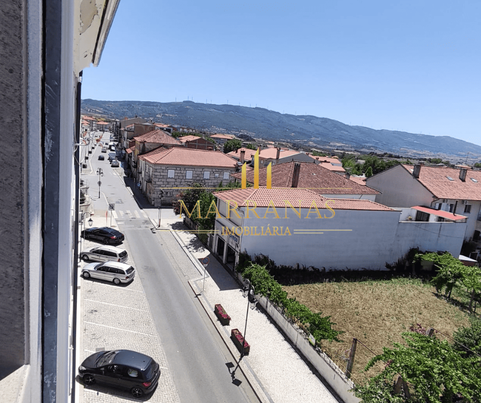 2 chambres Appartement à Macedo de Cavaleiros, Portugal No. 296134