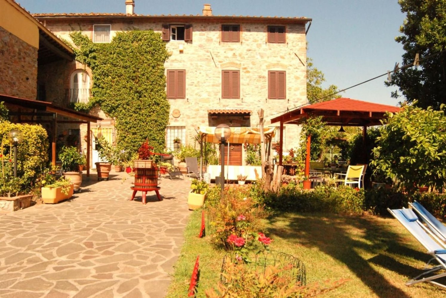 20 bedrooms House in Capannori, Italy No. 363660