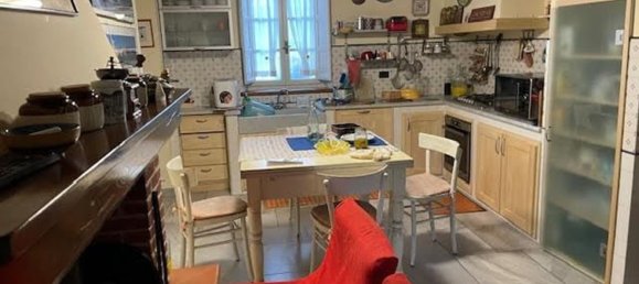 20 bedrooms House in Capannori, Italy No. 363660 5