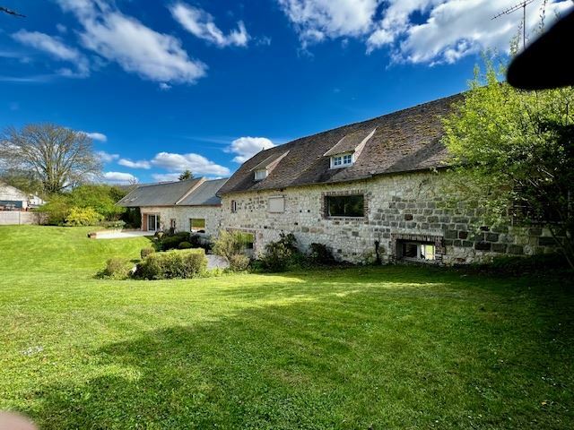 7 Schlafzimmer Schlösser in Crecy-sur-Serre, France, Nr. 71221