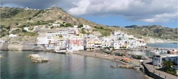 3 bedrooms Apartment in Ottaviano, Italy No. 13847 22