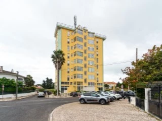 3 bedrooms Apartment in Cascais, Portugal No. 66843