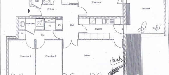 3 Schlafzimmer Wohnung in Compiegne, France, Nr. 49793 8