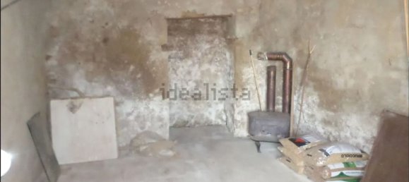 3 rooms Apartment in Pietrapertosa, Italy No. 31916 9