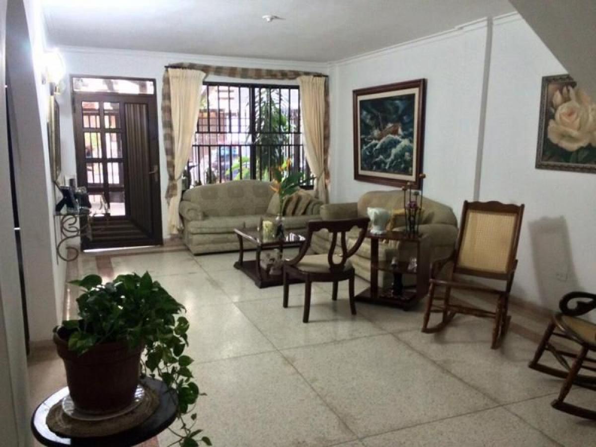 4 bedrooms House in Atlantico, Colombia No. 7853