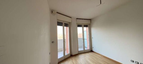 3-salle Appartement à Abbiategrasso, Italy No. 7839 9