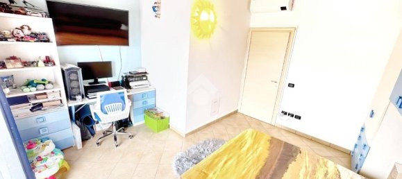 2 Schlafzimmer Villa in Parma, Italy, Nr. 371663 24