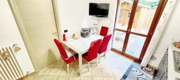 2 Schlafzimmer Villa in Parma, Italy, Nr. 371663 12