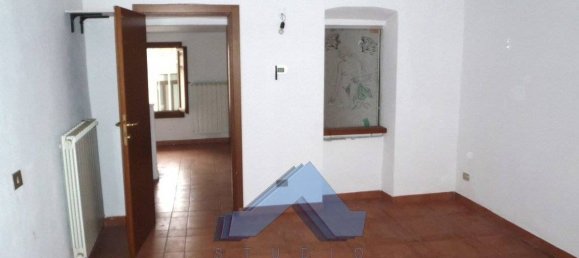 Casa T2 em Albano Sant'Alessandro, Italy N.º 108240 23