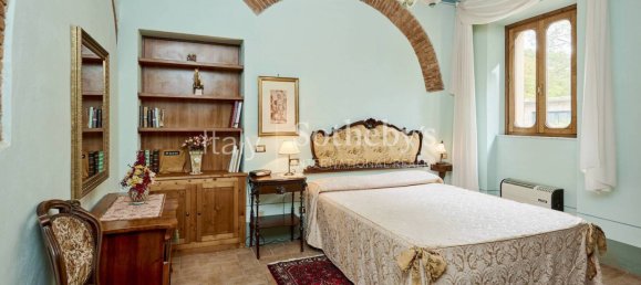 9 bedrooms Villa in Montepulciano, Italy No. 114066 18