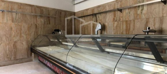 Propiedad comercial de 5 habitaciónes en Brandico, Italy No. 116601 4