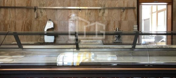 Propiedad comercial de 5 habitaciónes en Brandico, Italy No. 116601 6