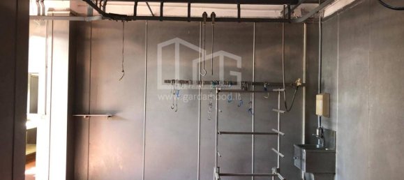 Propiedad comercial de 5 habitaciónes en Brandico, Italy No. 116601 13