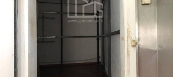 Propiedad comercial de 5 habitaciónes en Brandico, Italy No. 116601 9