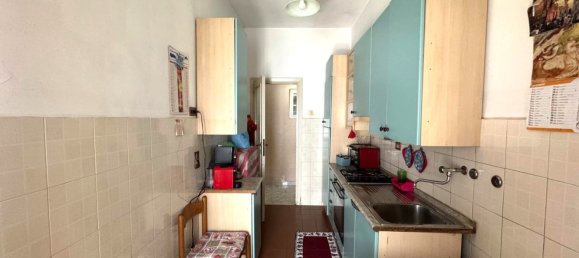 3 rooms Apartment in Rome, Italy No. 24637 22