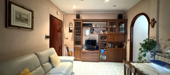 3 rooms Apartment in Rome, Italy No. 24637 11