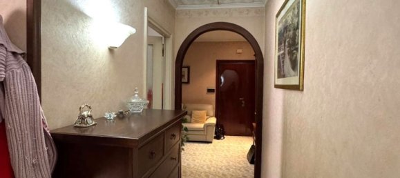 3 rooms Apartment in Rome, Italy No. 24637 26