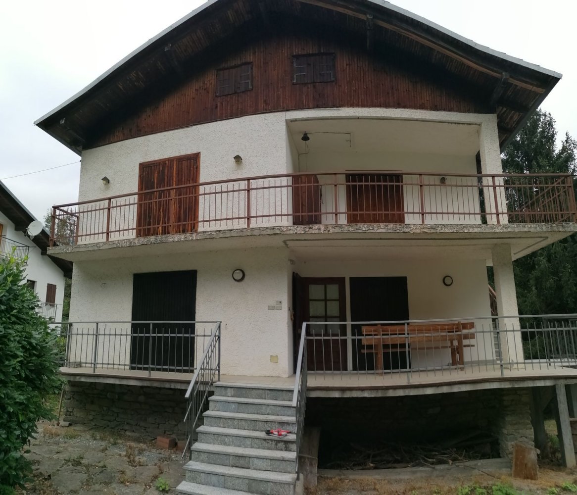 5غرفة منزل في Sampeyre, Italy رقم 257128