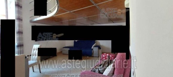 3 rooms Apartment in Pozzuoli, Italy No. 261162 4