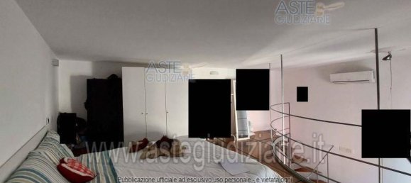 3 rooms Apartment in Pozzuoli, Italy No. 261162 2