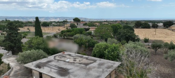 Casa de 3 dormitorios en Modica, Italy No. 329737 12