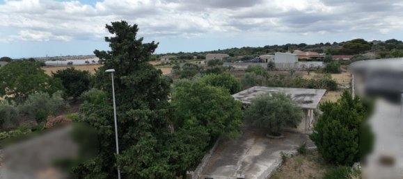 Casa de 3 dormitorios en Modica, Italy No. 329737 3