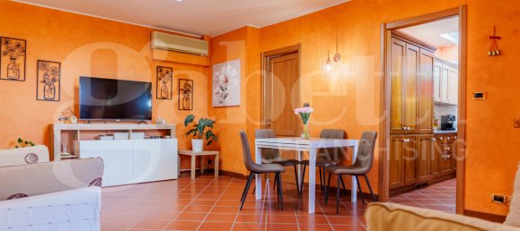 2 bedrooms Apartment in Bricherasio, Italy No. 195571 6