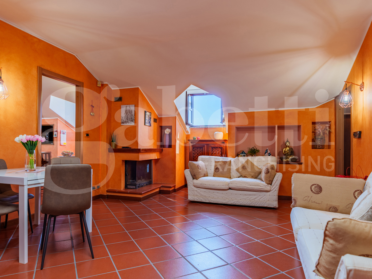 2 bedrooms Apartment in Bricherasio, Italy No. 195571