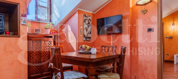 2 bedrooms Apartment in Bricherasio, Italy No. 195571 8