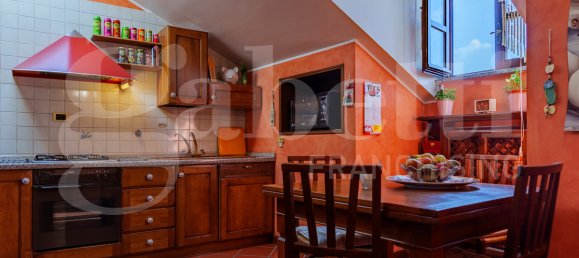 2 bedrooms Apartment in Bricherasio, Italy No. 195571 7