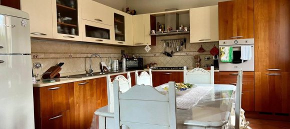 6غرفة فيلا في Pistoia, Italy رقم 219140 6