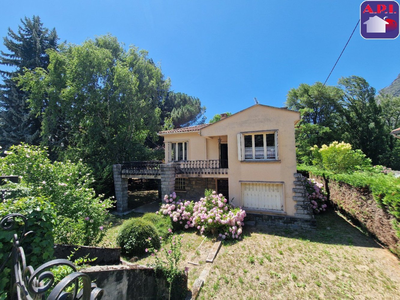 3 chambres Maison à Tarascon-sur-Ariège, France No. 295583