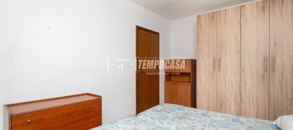 3 rooms Apartment in Reggio Emilia, Italy No. 266227 11