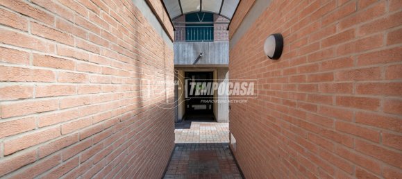 3 rooms Apartment in Reggio Emilia, Italy No. 266227 20