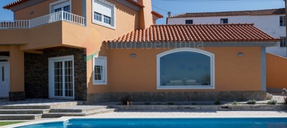 3 bedrooms House in Colares, Portugal No. 49613 3