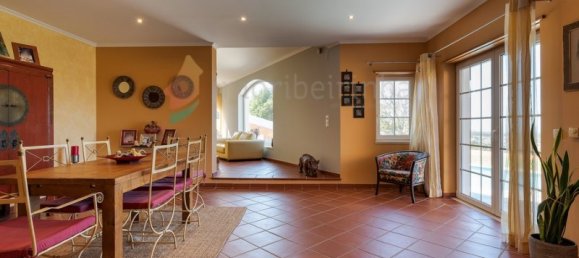 3 bedrooms House in Colares, Portugal No. 49613 16