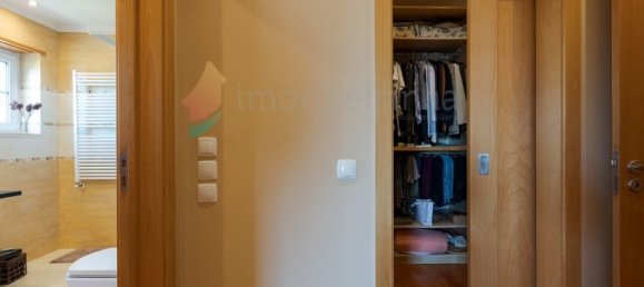 3 bedrooms House in Colares, Portugal No. 49613 21